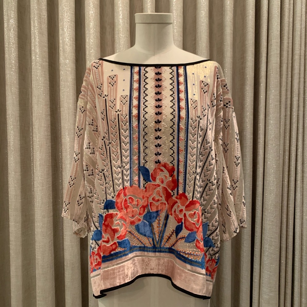 Anthropologie velvet flower top